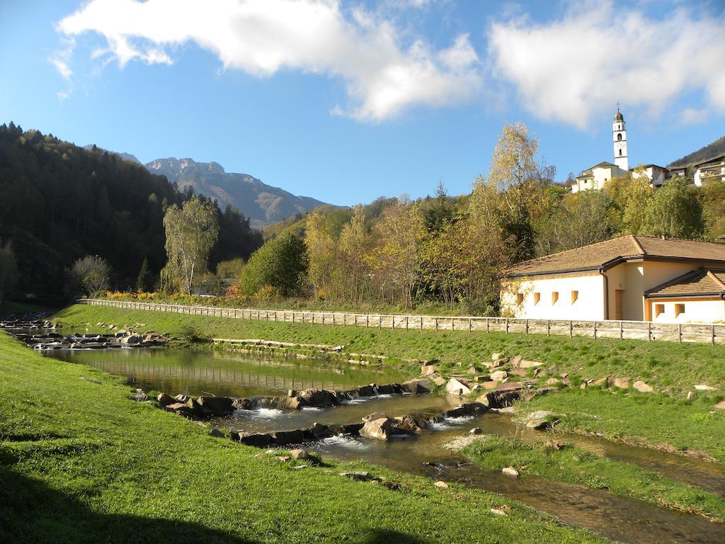 Ferienwohnung Casa De Val Calceranica al Lago Exterior foto