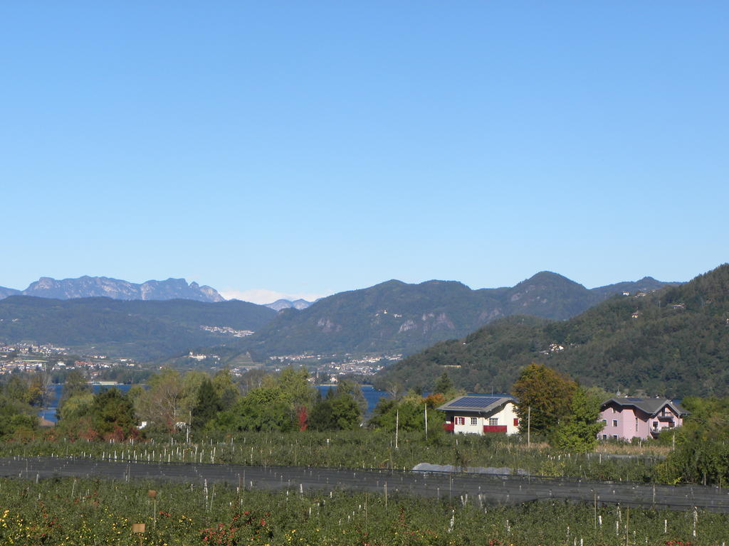Ferienwohnung Casa De Val Calceranica al Lago Exterior foto